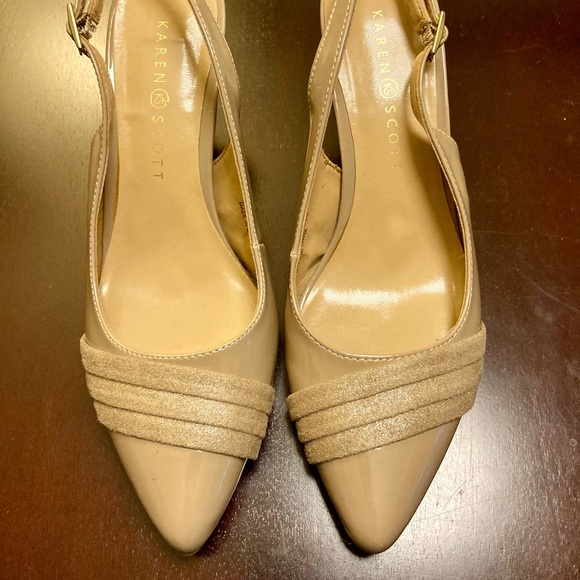 KAREN SCOTT BEIGE PATENT SLINGBACKS-7.5 EUC - Picture 3 of 6